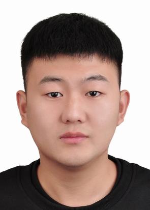 孔超的照片